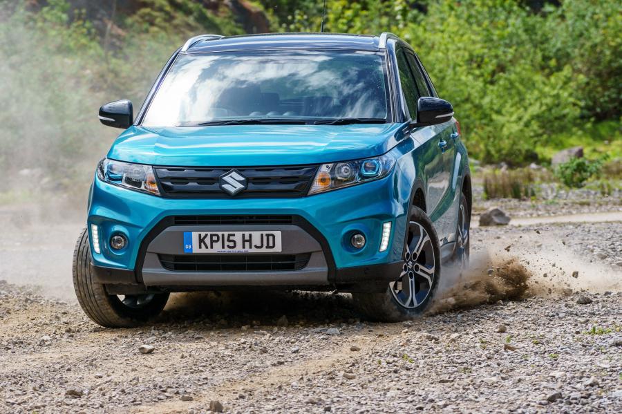  Suzuki Vitara 2015 года  (UK) (фото 9 из 24)
